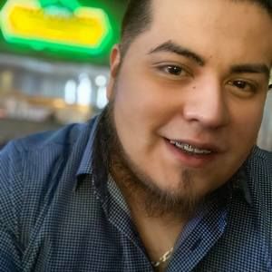 Meet your Posher, Alex